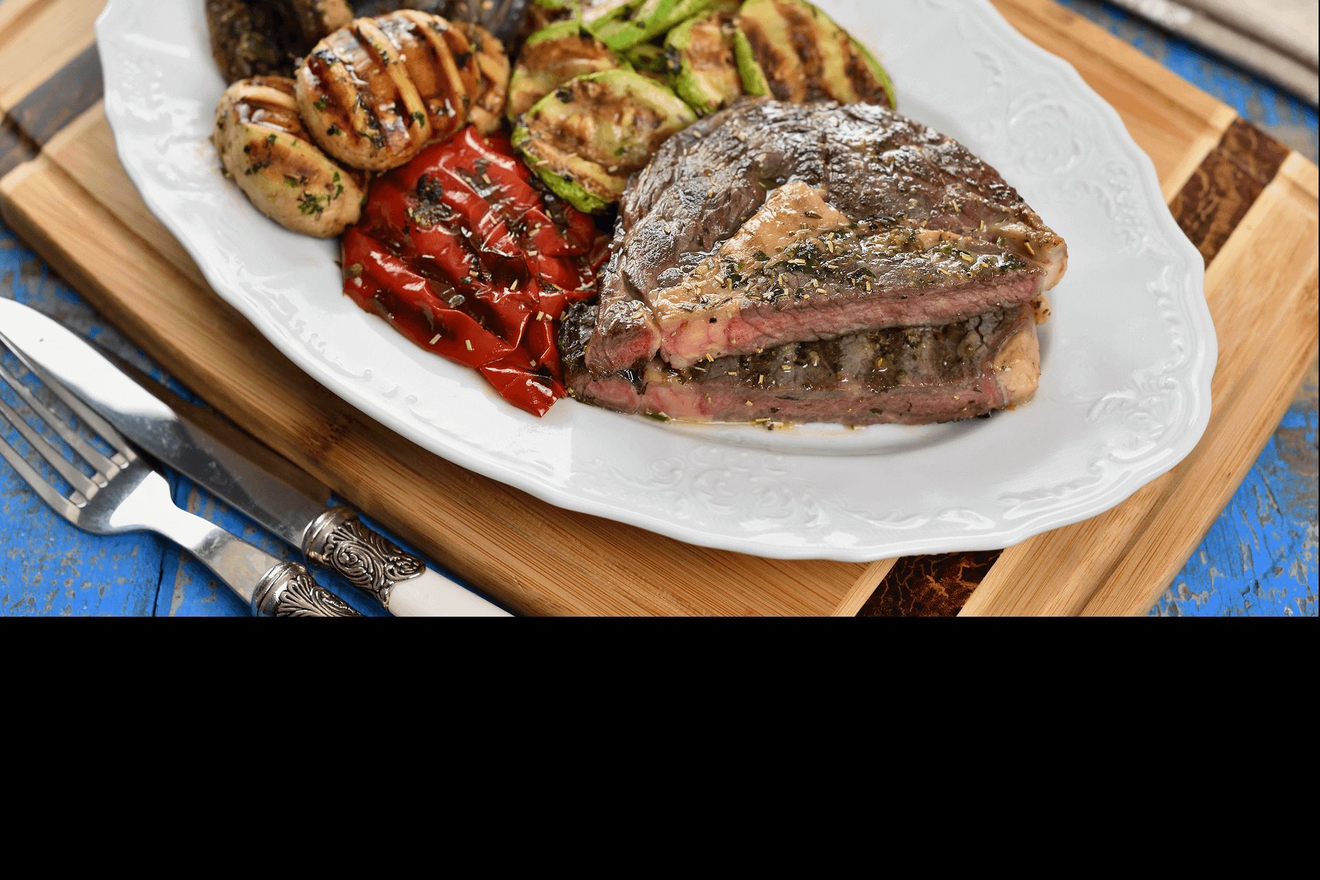 Grilled beef with vegetables